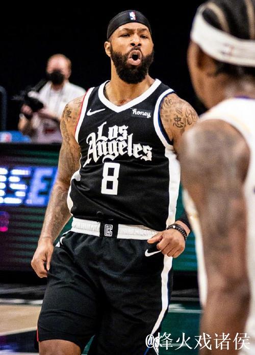 官方宣布：莫里斯签约一年重返纽约 上季场均仅得6分